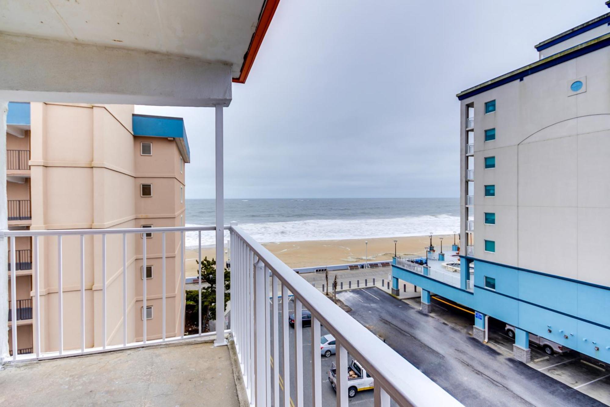 The Spinnaker Ocean City Ngoại thất bức ảnh